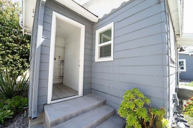 Photo - 4653-4655 Utah St. Unidad 4653 1/2