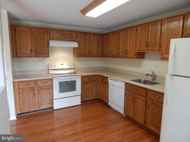 Photo - 3055 Braxton Wood Ct