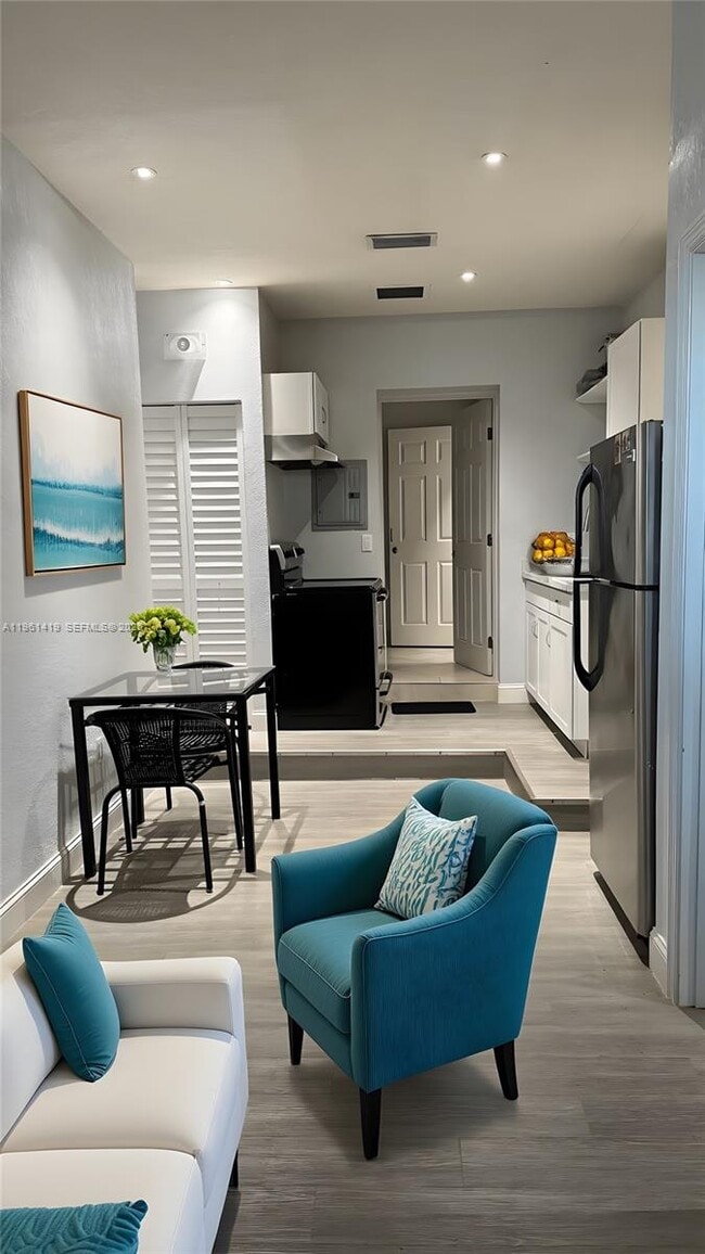 Photo - 19700 SW 302nd St Unidad 0