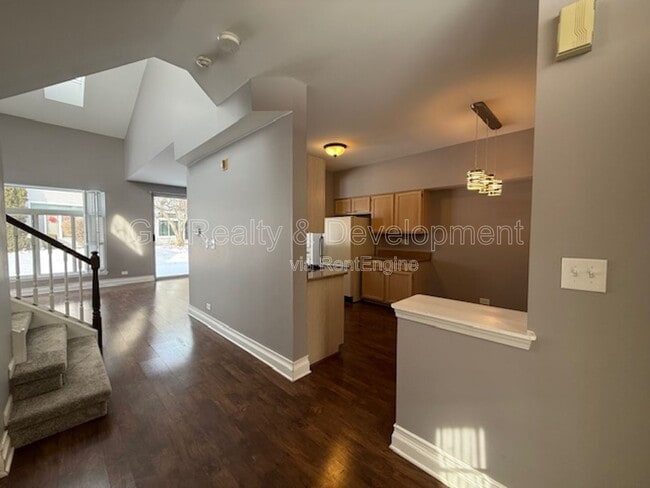 Photo - 1072 Ripple Ridge