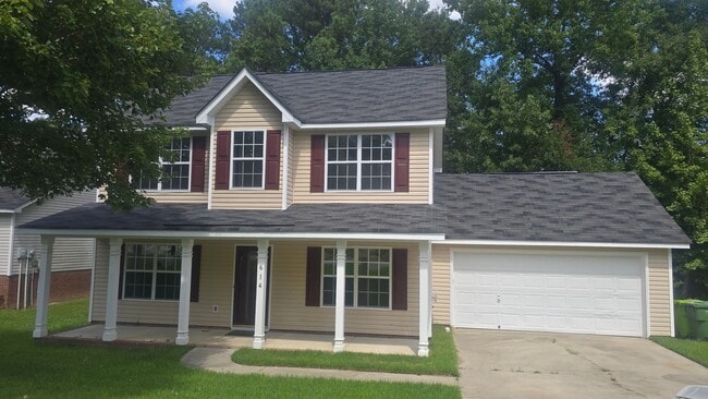 Building Photo - 614 Summerhill Dr
