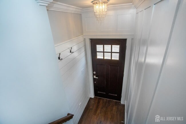 Photo - 234 Main St