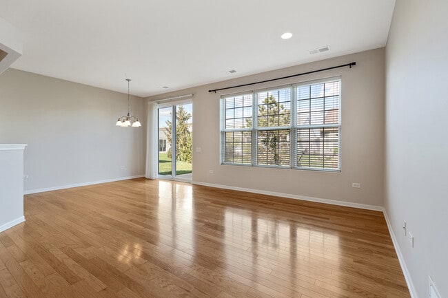 Photo - 13260 Red Alder Ave