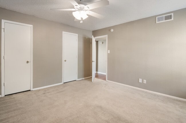 Photo - Place at Westover Hills