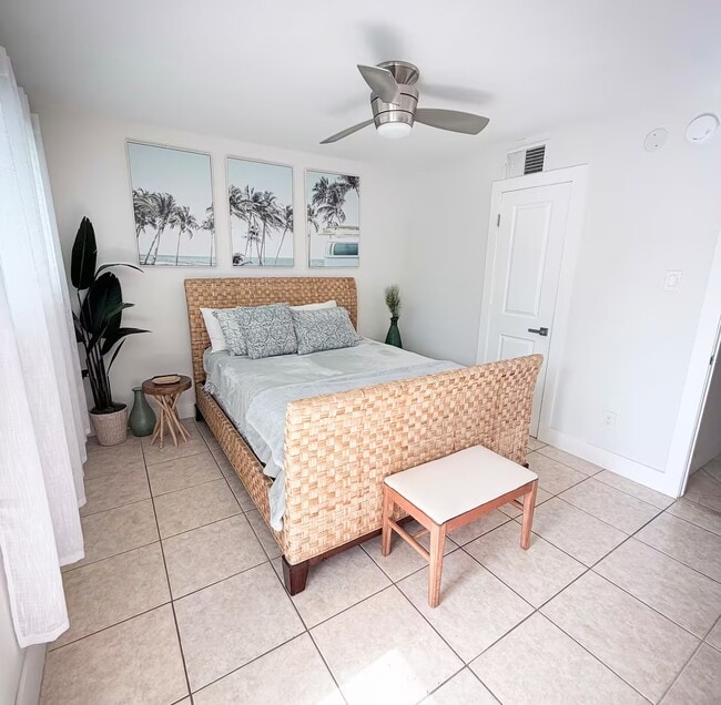 Photo - 505 N Riverside Dr Unit 3