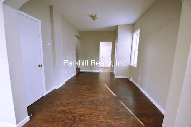 Photo - 508 Broad St