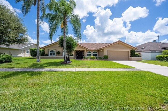 Photo - 1654 Farmington Cir