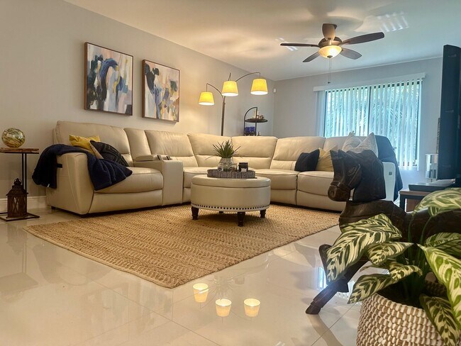 Photo - 13095 Belhaven Ct Unit 9