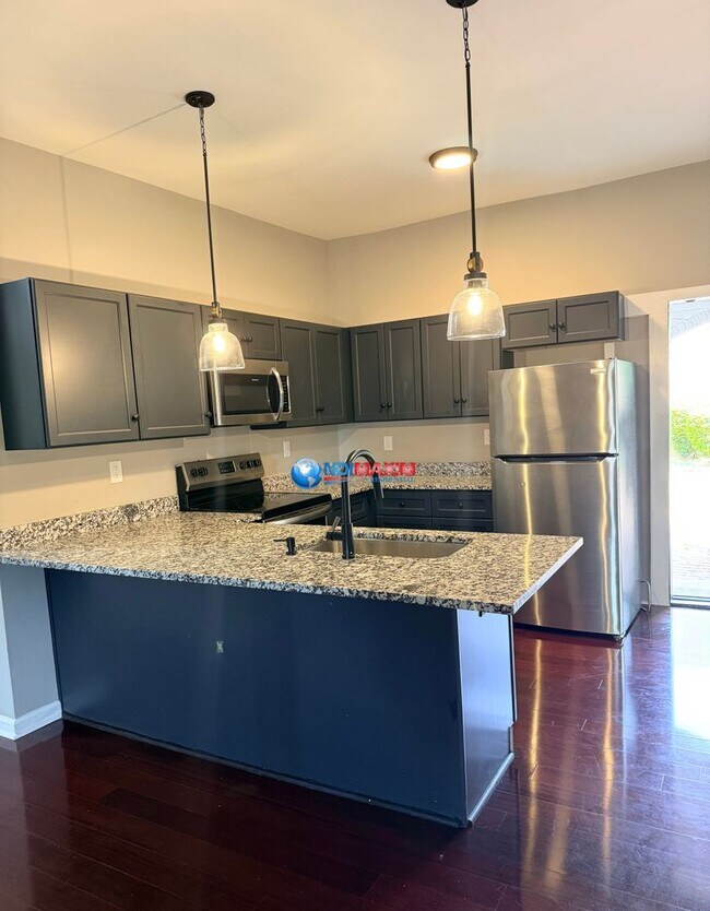 Photo - 145 N Main St Unit A