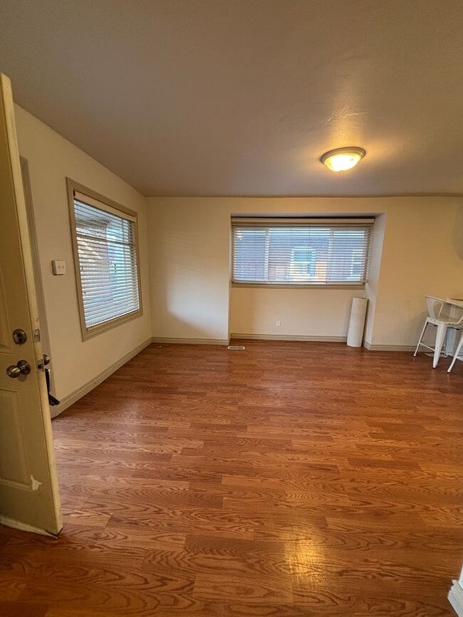 Photo - Salt Lake Cottage home 3 bed, 2 baths