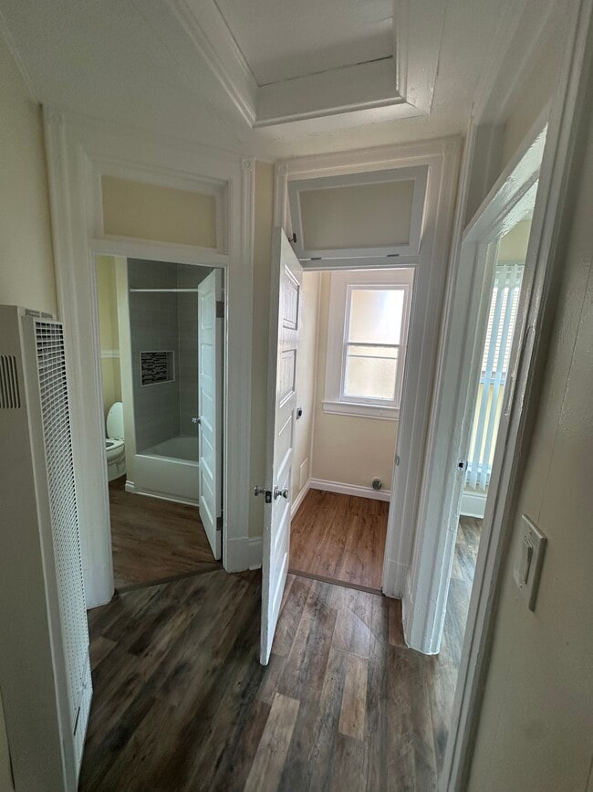 Photo - 1505 N Raymond Ave Unit 2A