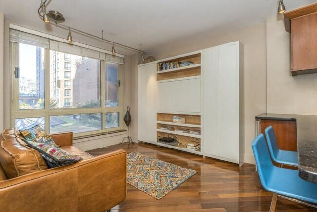 Photo - 1 bedroom in NEW YORK NY 10003 Unit V8J