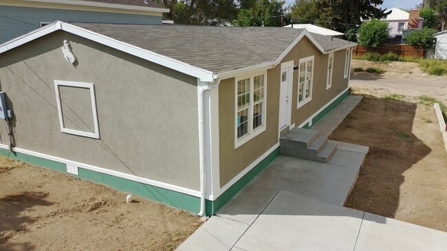 Building Photo - 220 Liberty St