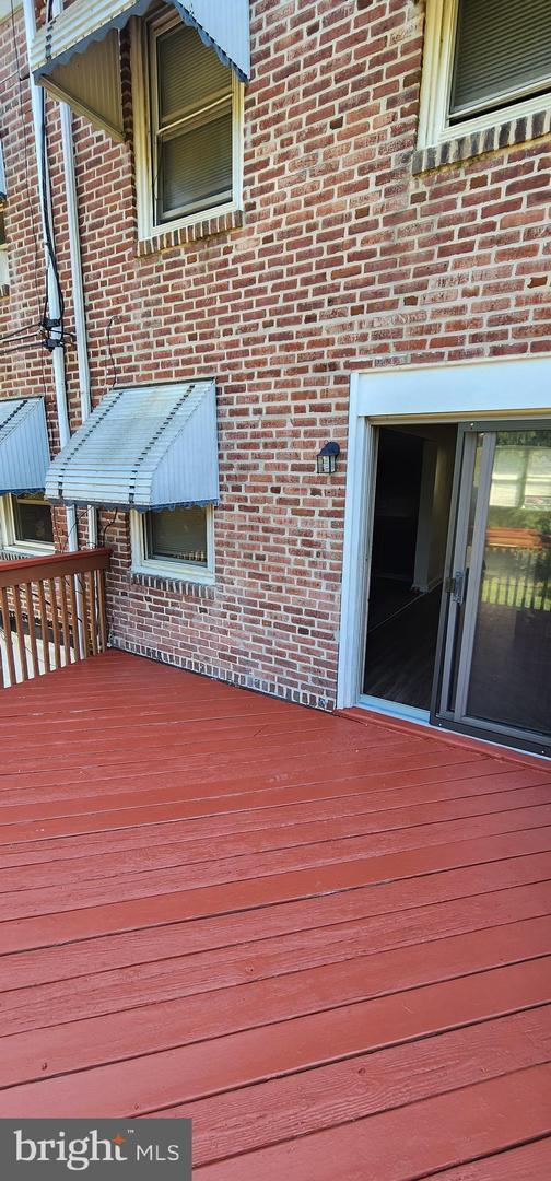 Photo - 408 W 21st St