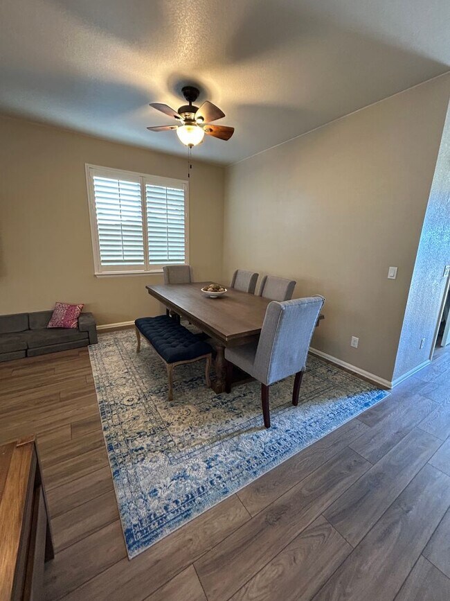 Photo - 30 Stewart Way