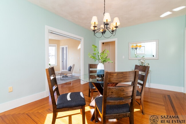 Photo - 23 Wenham St Unit 2