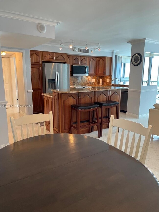 Photo - 2655 Collins Ave Unit 2105