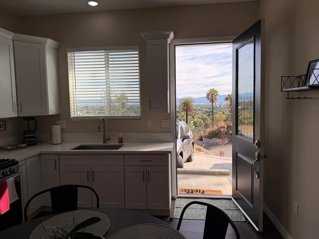 Photo - 862 Via Vis Dr N