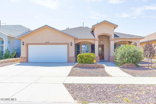 Building Photo - 14316 Desert Shadow Dr Rental