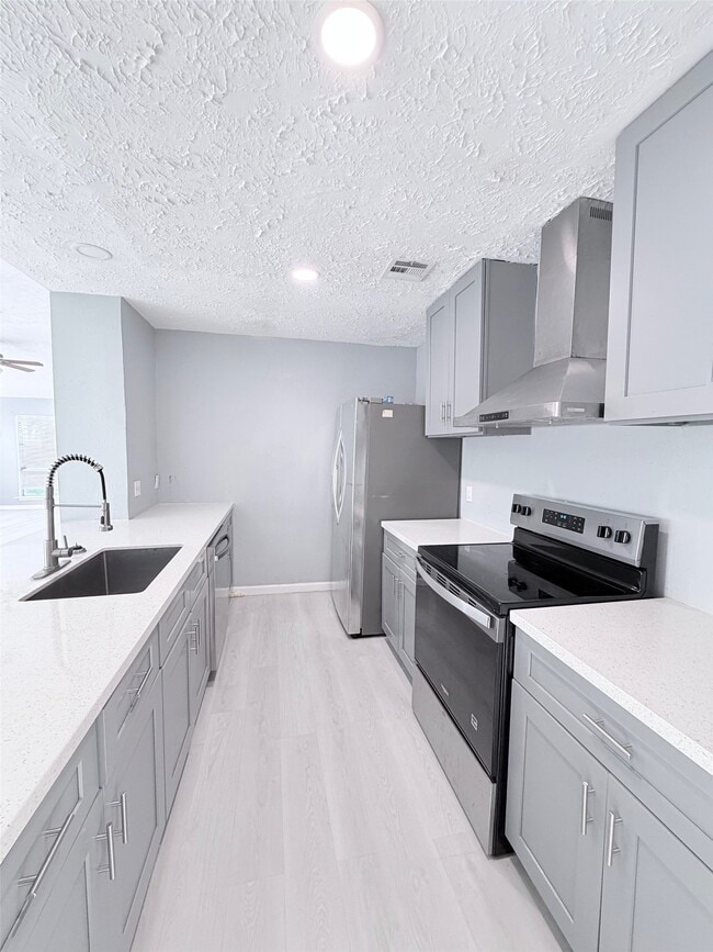 Photo - 13006 Bacard Ln