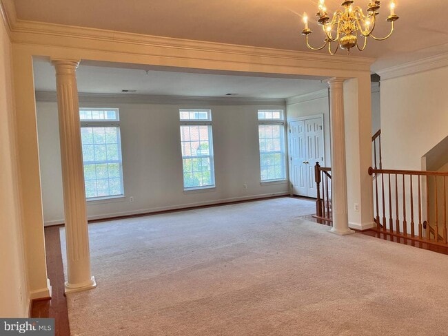 Photo - 5605 Harrington Falls Ln