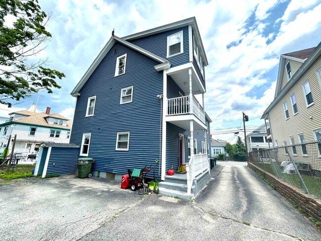Photo - 147 Chestnut St Unit 3