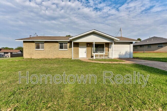 Building Photo - 2401 Piccadilly Cir Rental