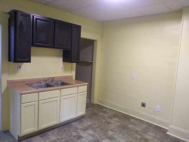 Photo - 515 Lee Ave Unit 517 Lee Ave