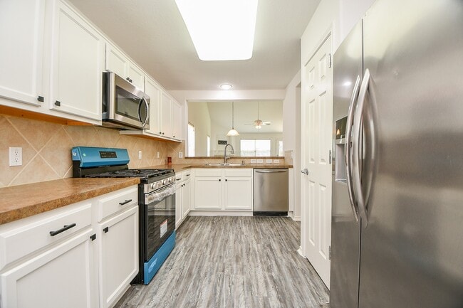 Photo - 19915 Juniper Berry Dr