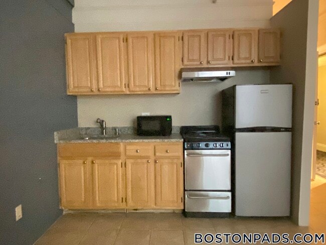 Photo - 62 Boylston St Unit 109