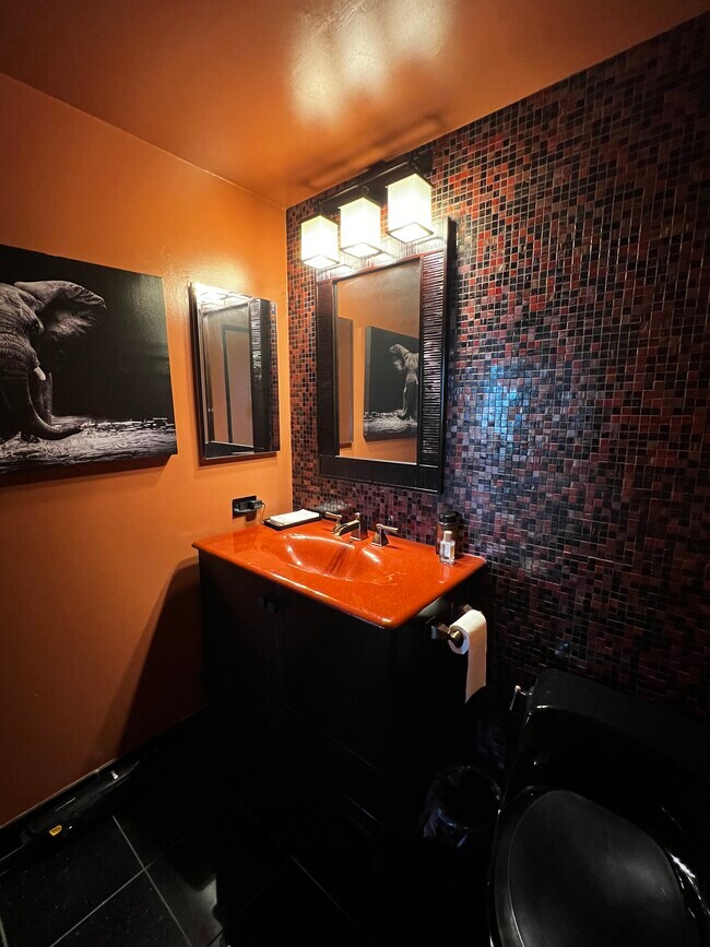 Photo - 6363 Christie Ave Unit 2514