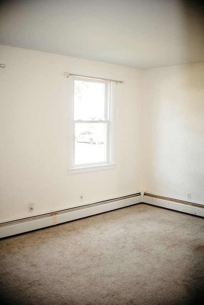 Photo - 1078 Kelly Dr
