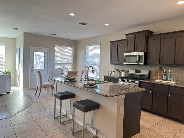 Building Photo - 15733 Prairie Grass Ln