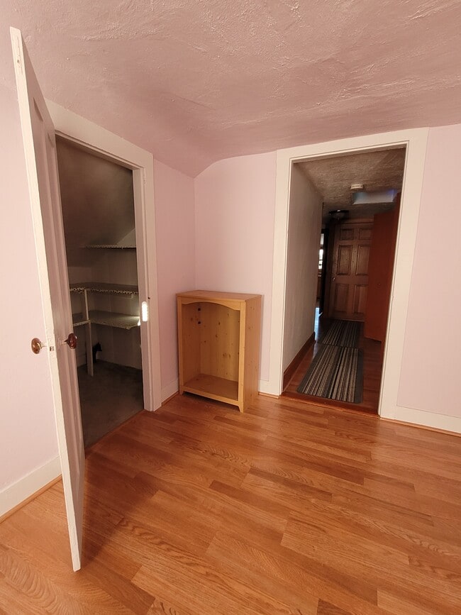 Photo - 155 Grinnell St Unit 2