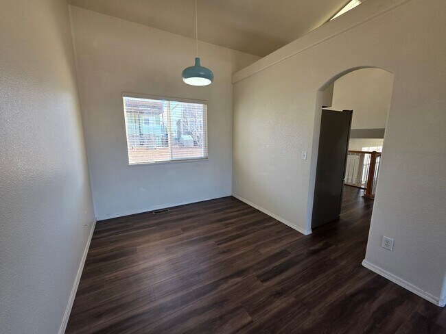 Photo - Gorgeous 4 Bed 3 bath Home In Wagon Trails!!