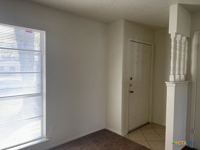 Photo - 1811 Janis Dr