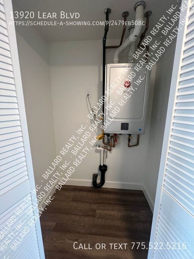 Photo - 13920 Lear Blvd