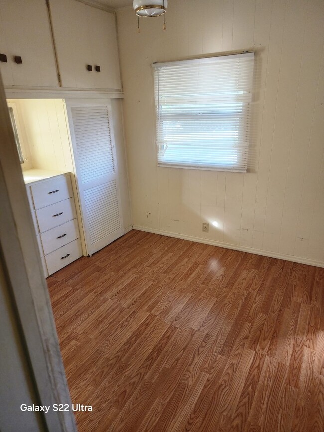 Photo - 1012 51st Ave Terrace W