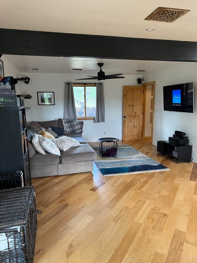 Photo - 340 Quartz Cir