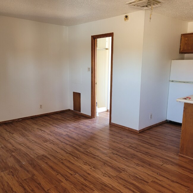 Photo - 1900 W Rte 66 Blvd Unidad Studio Apt