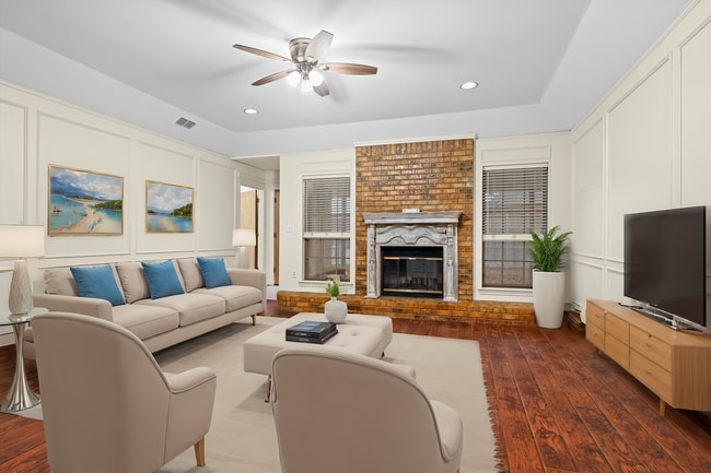 Photo - 2007 Harwell St