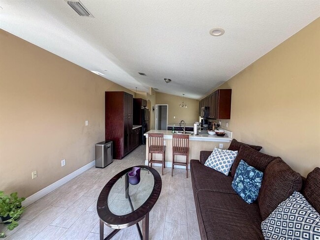 Photo - 775 NW 165th Ave