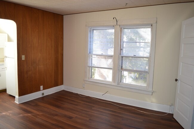 Photo - 729 Clark Ct Unit 2