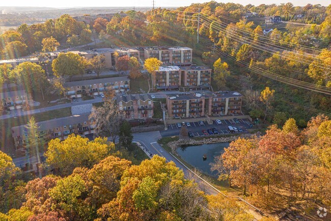 Building Photo - Kirkwood Bluffs Rental