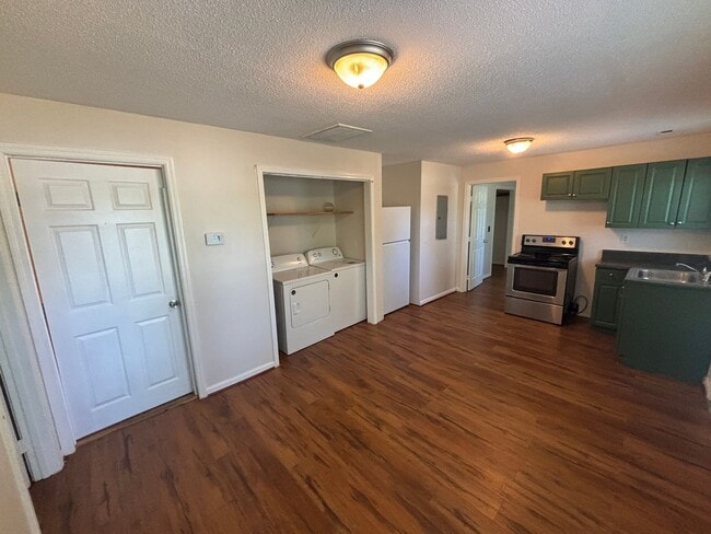 Photo - 26/28 Gardner Dr. Unit 26 Gardner Dr.