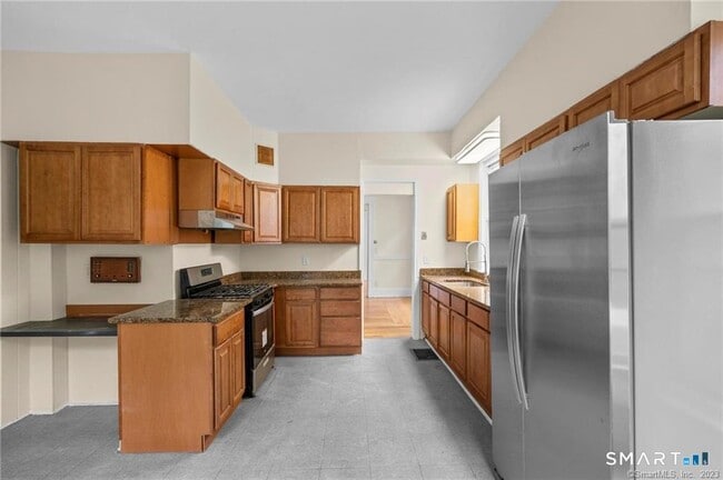 Building Photo - 167 Norton St Unit 1st Flr