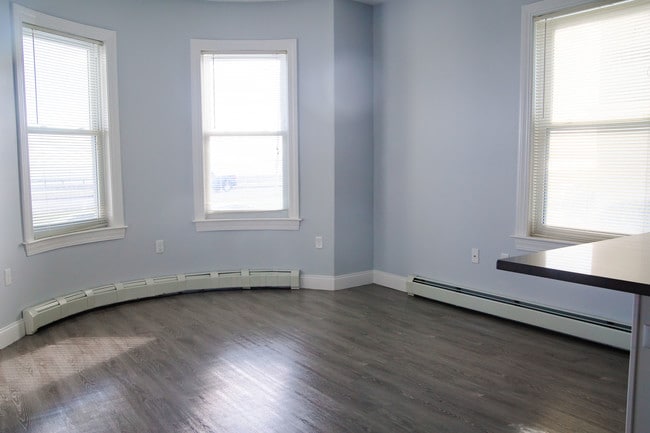 11-17 Beach Road Apartments