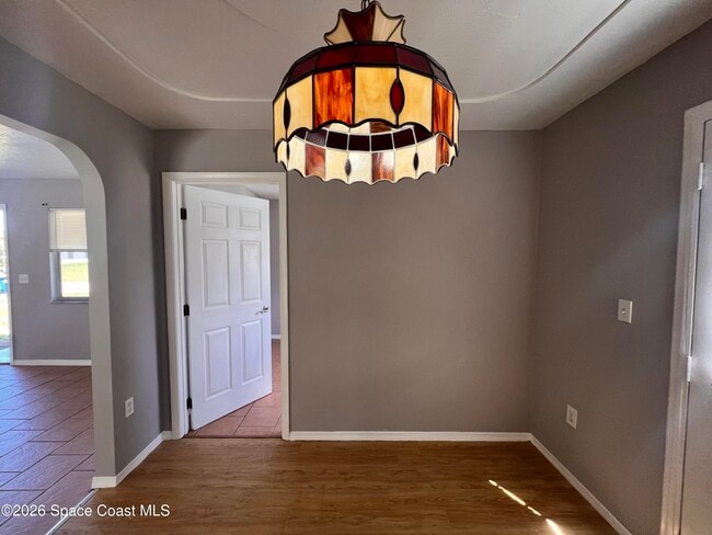 Photo - 460 Bargello Ave SE