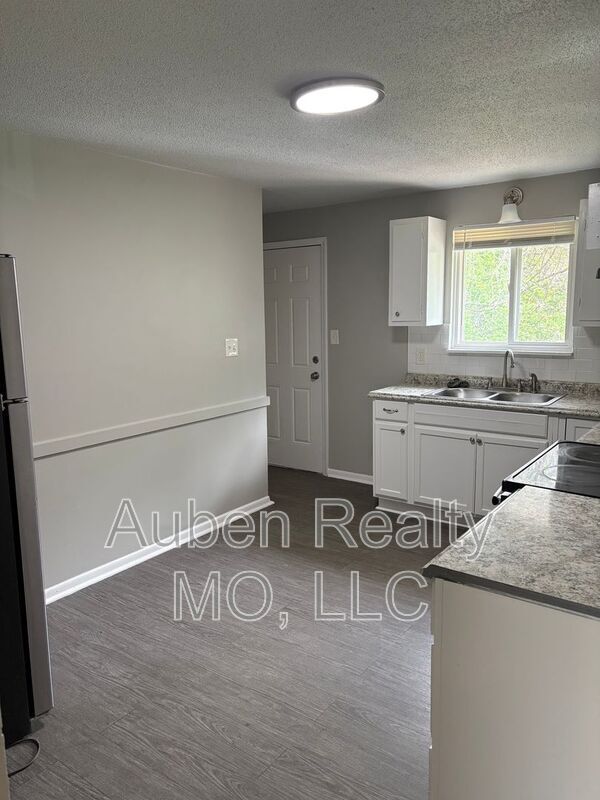 Photo - 1821 N 50 Terrace