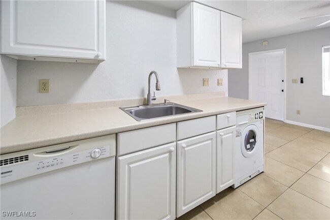 Photo - 4621 Bayshore Dr Unit Q4